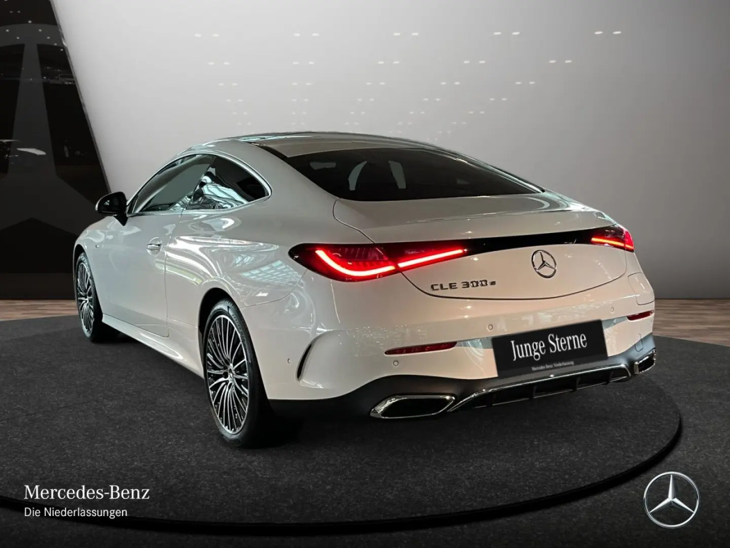 CLE 300 e AMG Line Advanced+/Pano/Fahrassi/360°