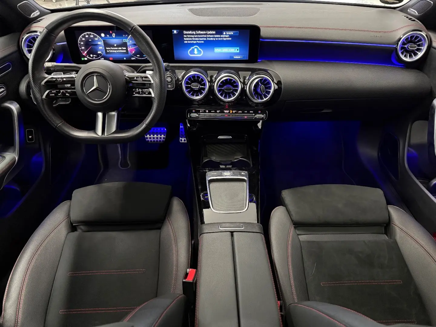 CLA 200 AMG*Pano*Memory*19 Zoll*Burmester