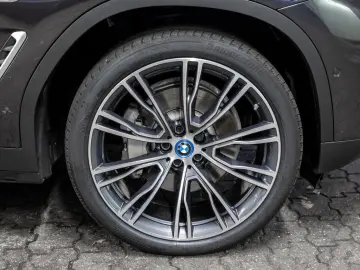 X3 xDrive 30e FACEL. PANO HUD 360  LED W-LAN SHZ