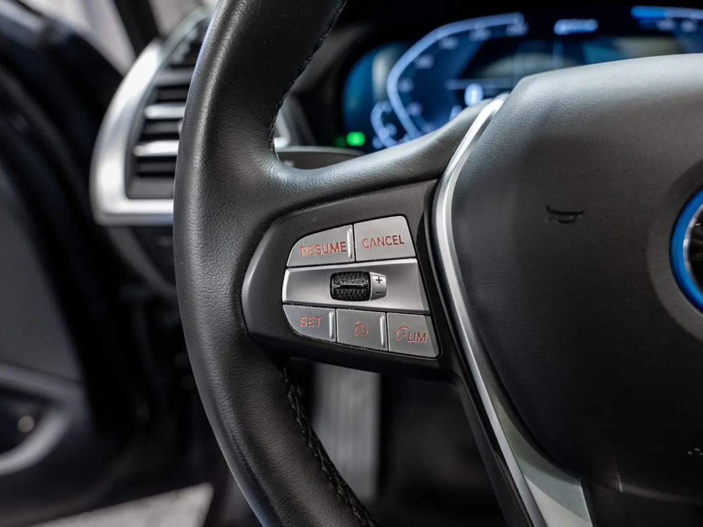 X3 xDrive 30e FACEL. PANO HUD 360  LED W-LAN SHZ