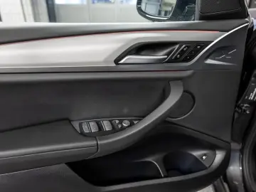 X3 xDrive 30e FACEL. PANO HUD 360  LED W-LAN SHZ