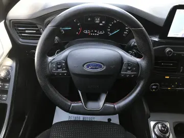 Ford Focus 1.5 Ecoboost ST-Line