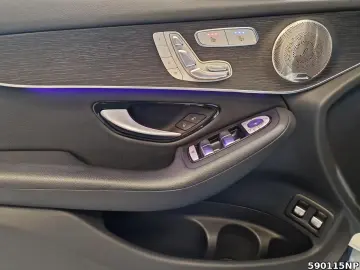 GLC 300 e 4M Coupé Night HeadUp 360 K. Burmester