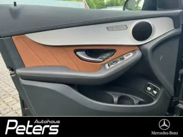 GLC 300 d 4MATIC Coupé AHK Distronic Kamera LED