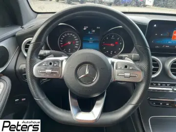 GLC 300 d 4MATIC Coupé AHK Distronic Kamera LED