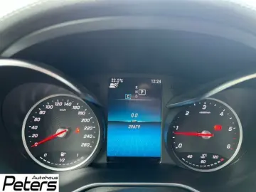 GLC 300 d 4MATIC Coupé AHK Distronic Kamera LED
