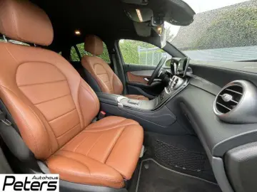 GLC 300 d 4MATIC Coupé AHK Distronic Kamera LED