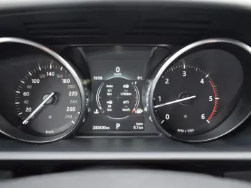 Land Rover Range Rover Sport 3.0 SDV6 HSE