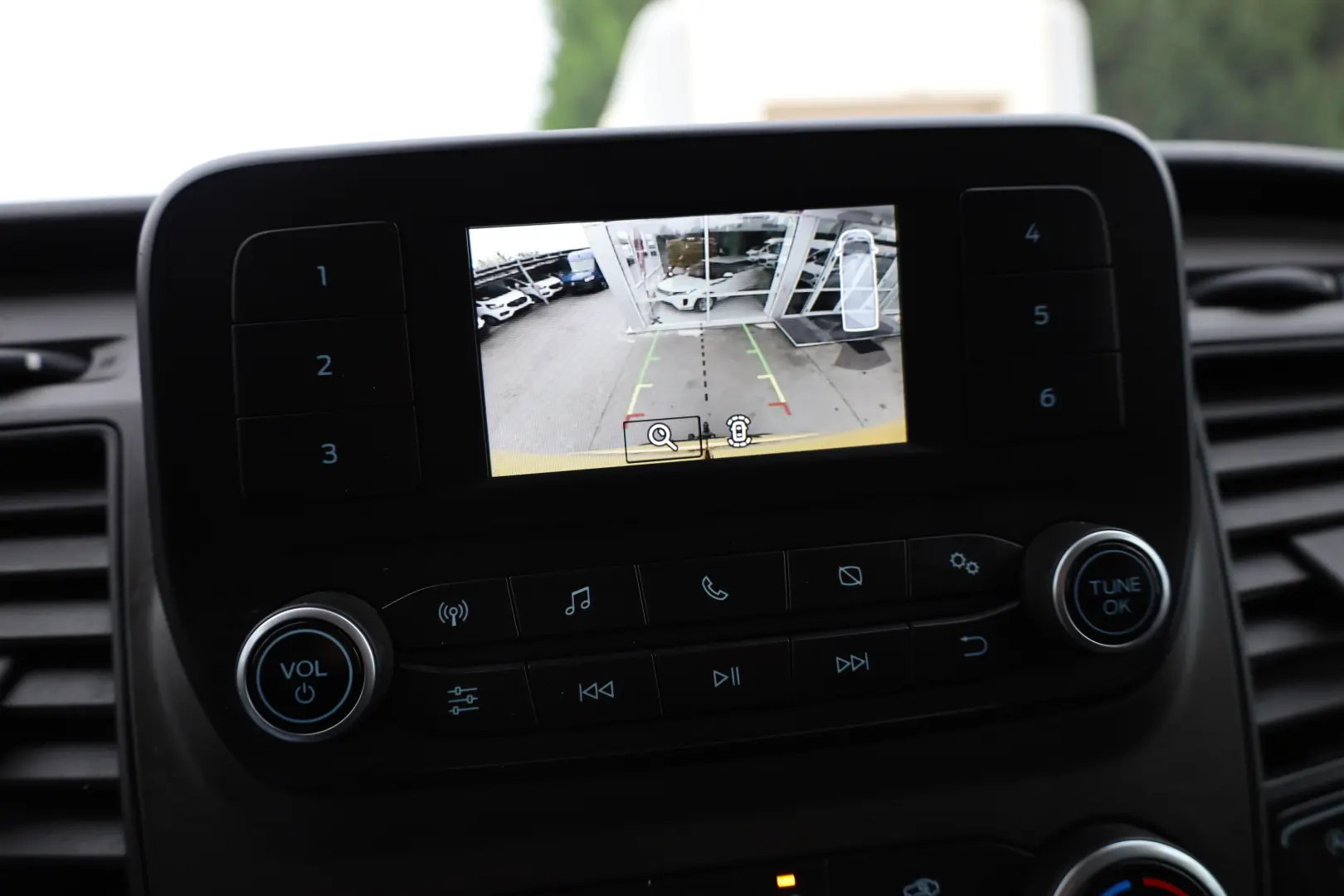 Ford Transit L3H2 2.0 170cp