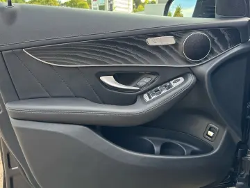 GLC 300 d 4M Coupé AMG Rückfahrkamera Distronic