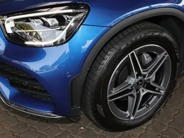 GLC 300 d 4M Coupé AMG KAMERA MBUX LED 19Zoll