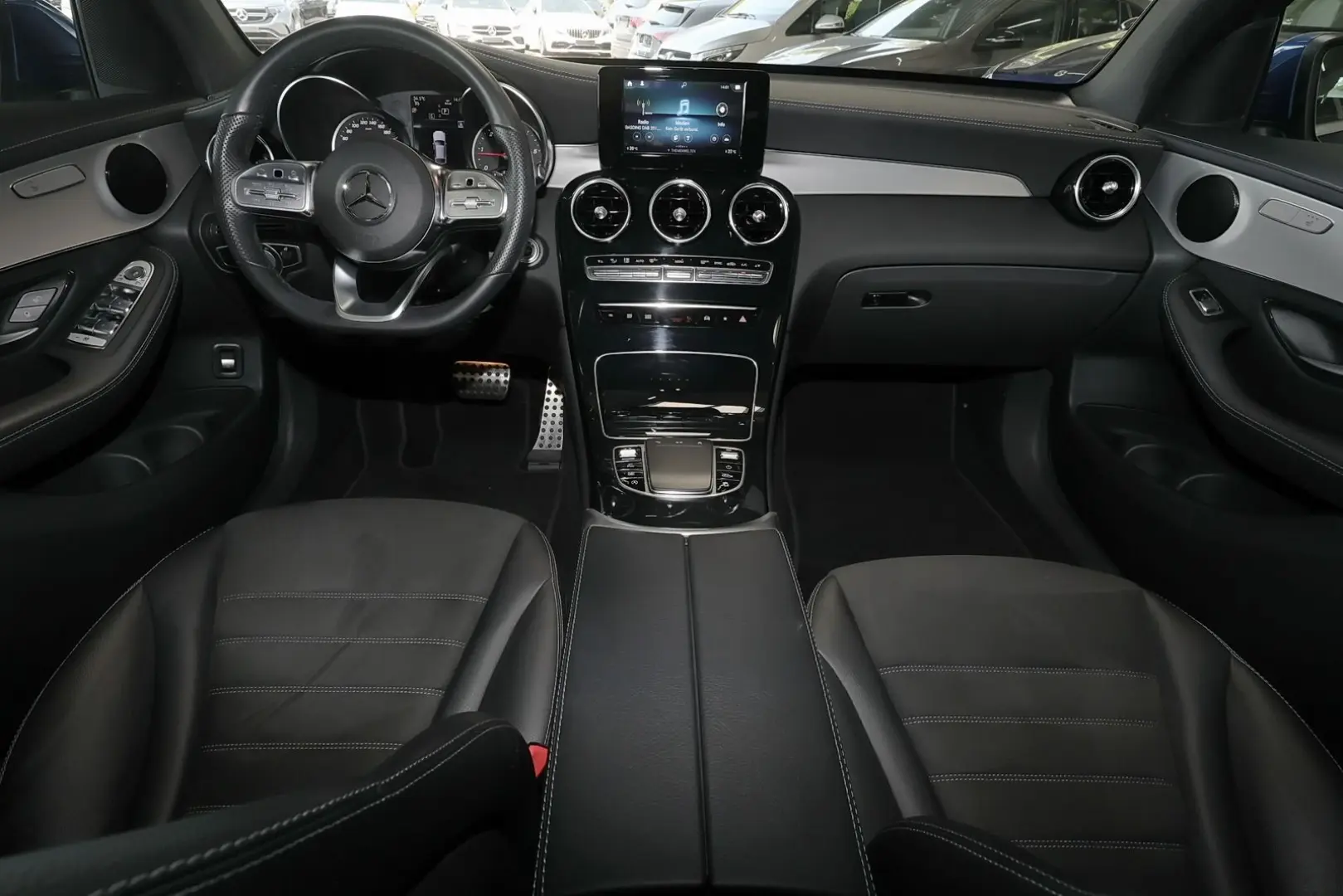 GLC 300 d 4M Coupé AMG KAMERA MBUX LED 19Zoll
