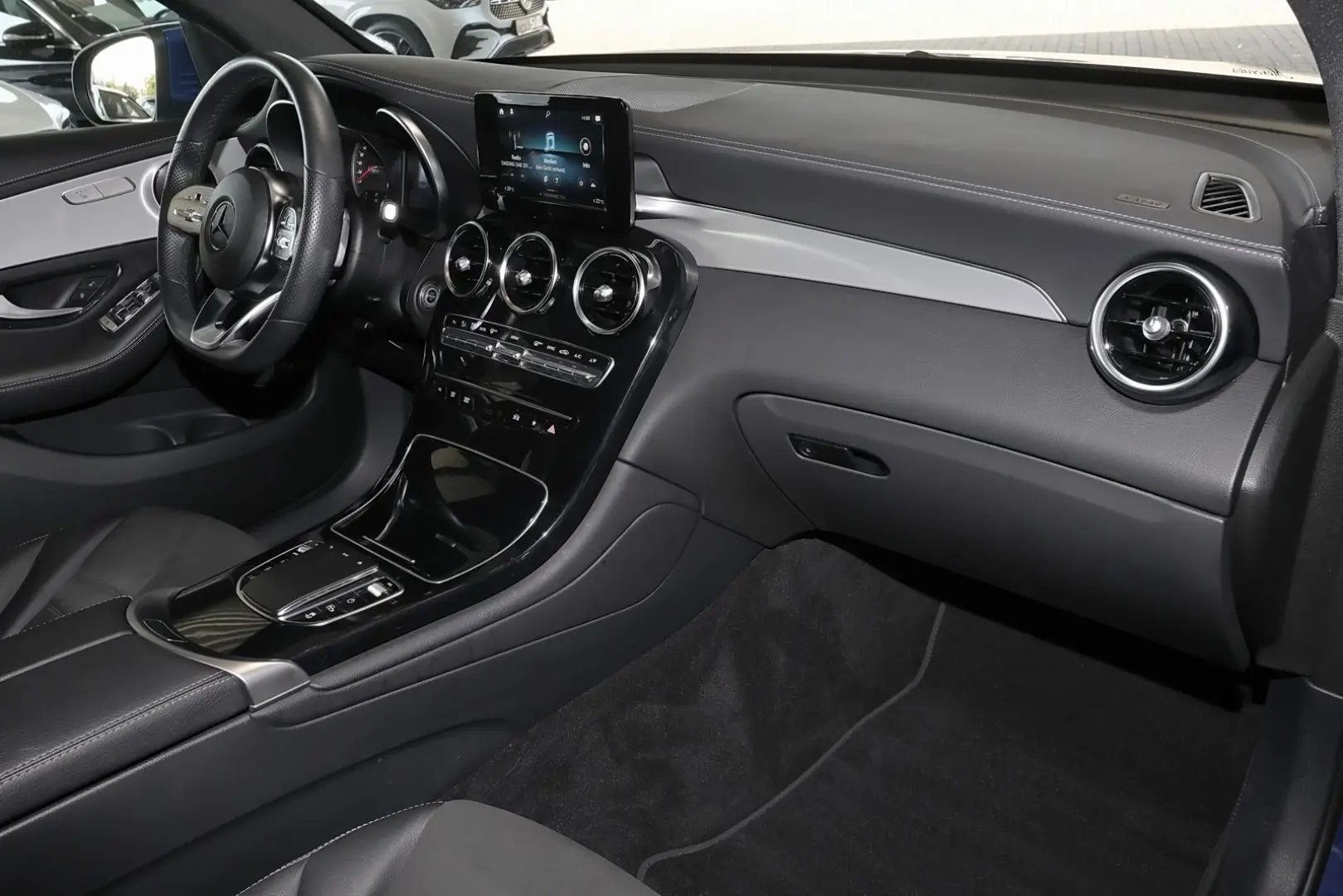 GLC 300 d 4M Coupé AMG KAMERA MBUX LED 19Zoll