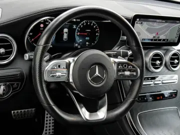 GLC 300 e 4MATIC Coupé  AMG MBUX Wide SHD Night