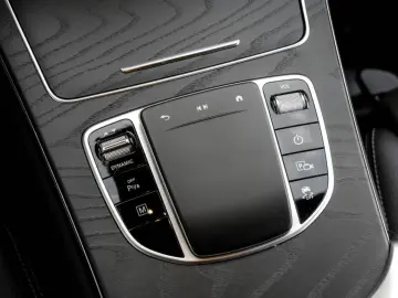 GLC 300 e 4MATIC Coupé  AMG MBUX Wide SHD Night