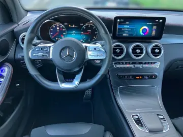 GLC 300 d 4MATIC Coupé AMG Night 360  AHK Multib