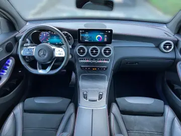 GLC 300 d 4MATIC Coupé AMG Night 360  AHK Multib