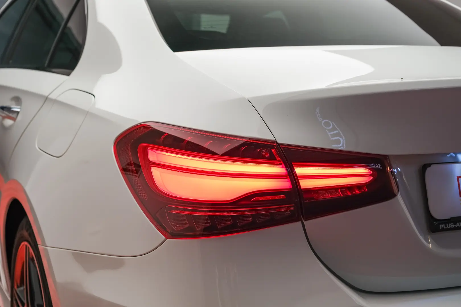MERCEDES-BENZ A180 - AMG LINE