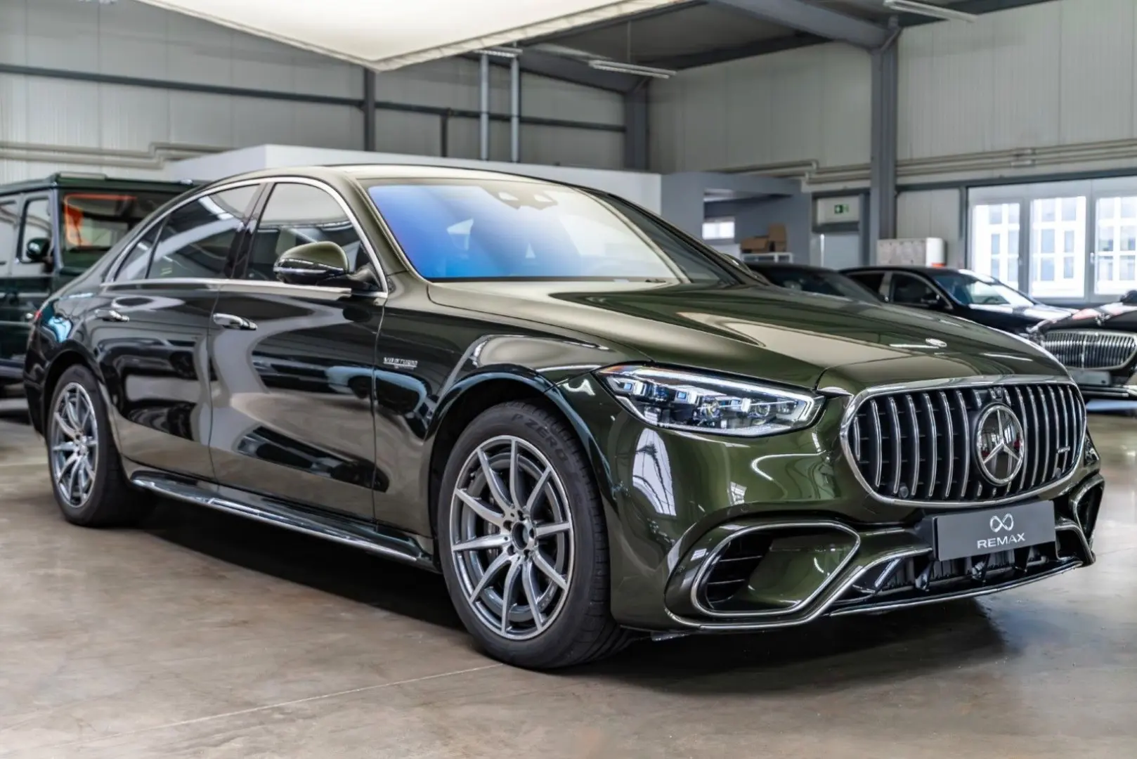 S 63 AMG E Perf 4M+ / MANUFAKTUR / First-Class