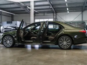 S 63 AMG E Perf 4M+ / MANUFAKTUR / First-Class