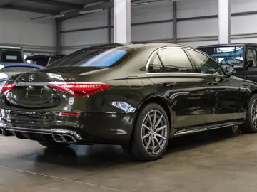 S 63 AMG E Perf 4M+ / MANUFAKTUR / First-Class