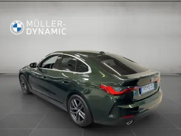 420d SPORT-AUTOMATIK AHK STOP&GO PARKASSIST LIVE
