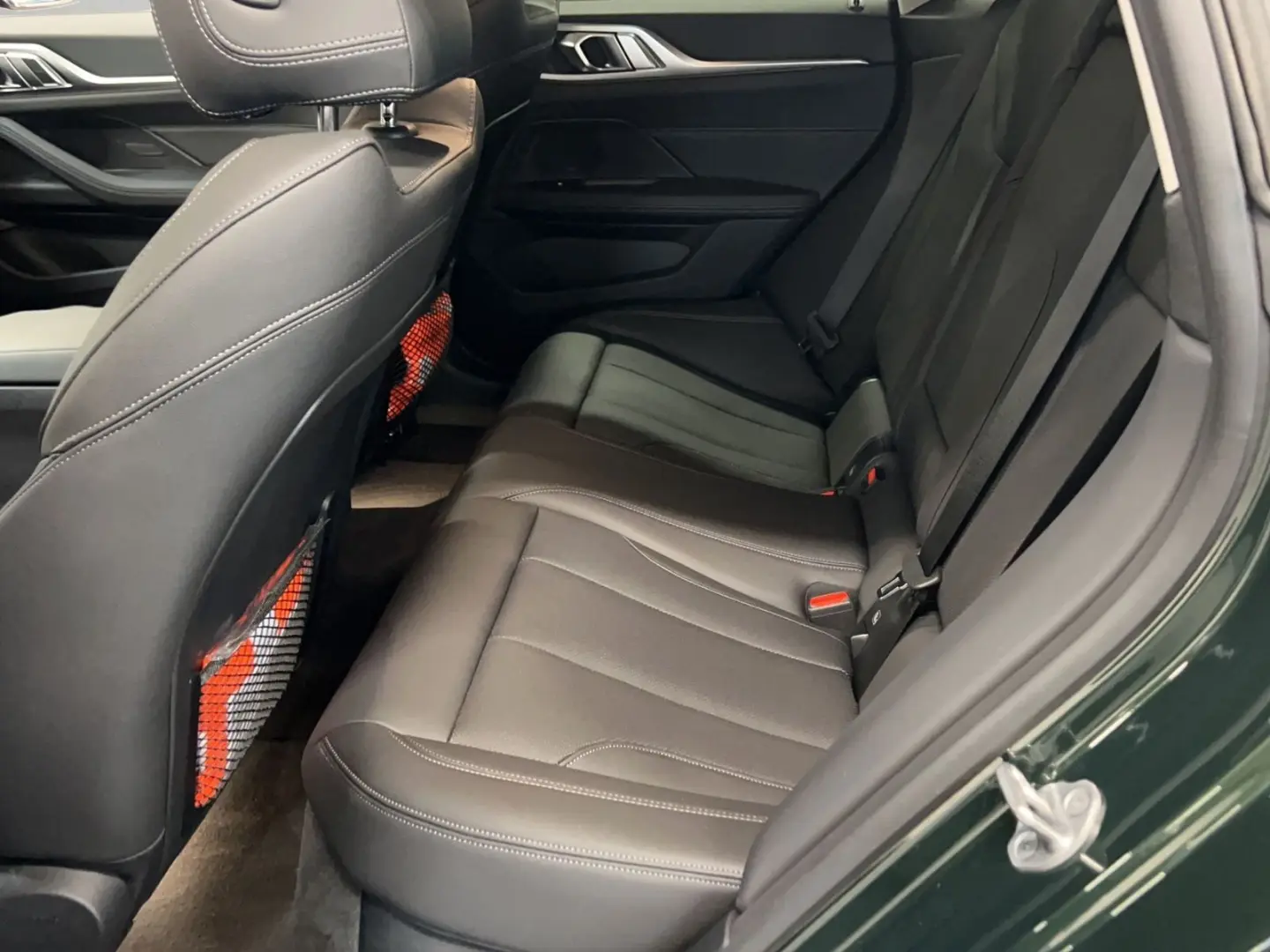 420d SPORT-AUTOMATIK AHK STOP&GO PARKASSIST LIVE