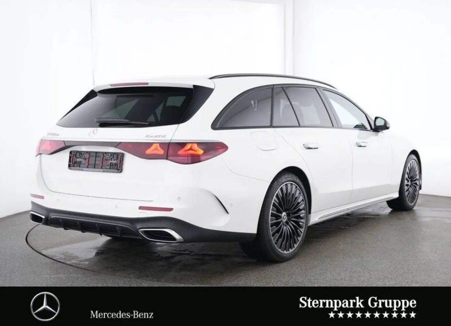 E 300 de T 4M AMG Pano+Distro+AHK+HuD+AIRMATIC+