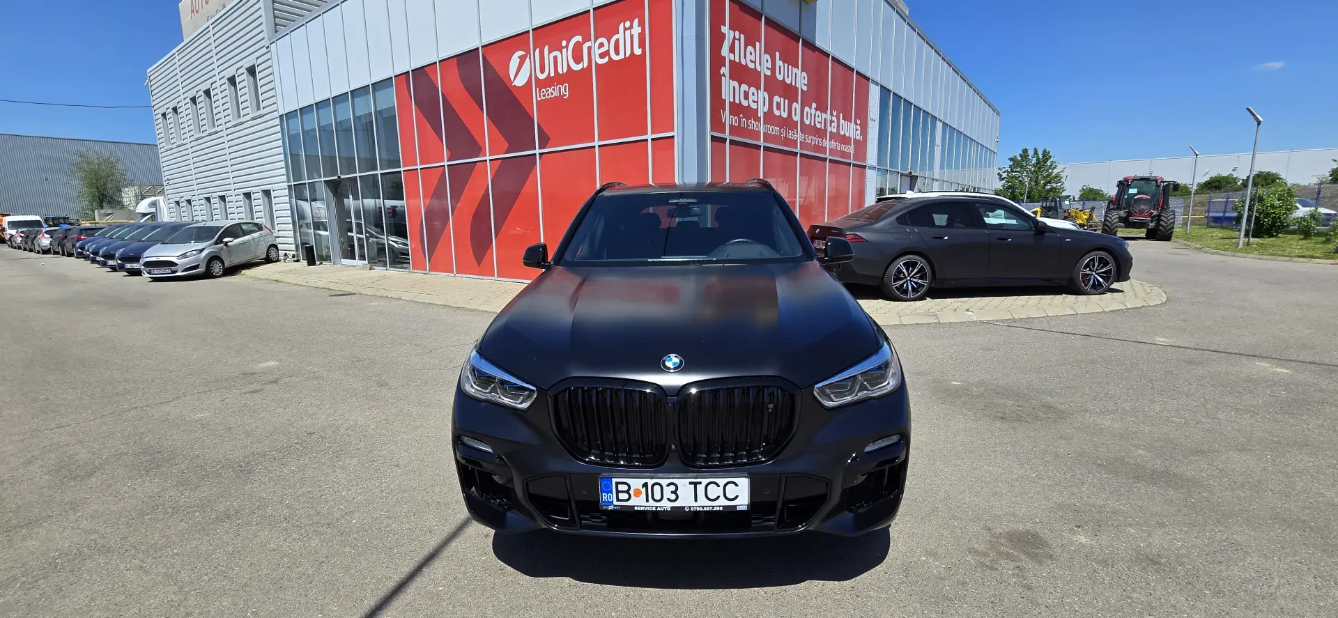 BMW X5 M50i