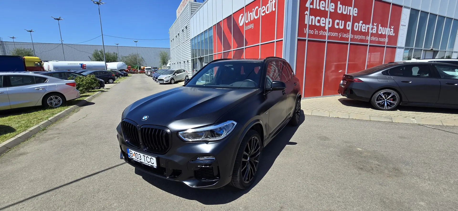BMW X5 M50i