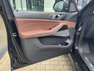 X5 xDrive30d M Sport AHK PANO StHzg h&k DA-Prof