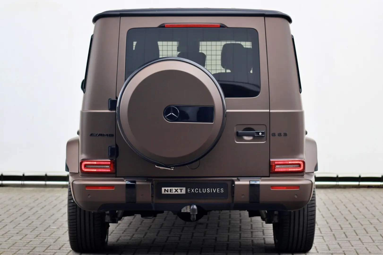 G 63 AMG | URBAN | Akrapovic | Roof Stars |