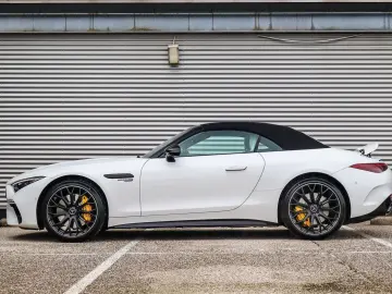 SL 63 AMG SL automatik 4MATIC+ | MANUFAKTUR |