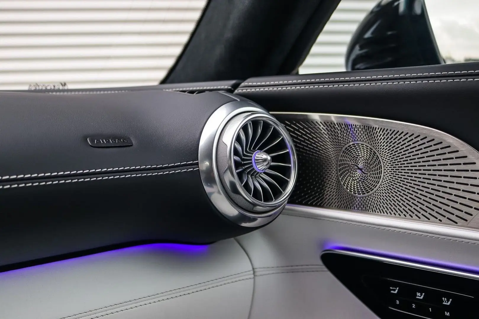 SL 63 AMG SL automatik 4MATIC+ | MANUFAKTUR |
