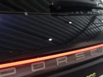Cayenne E-Hybrid Platinum Edition