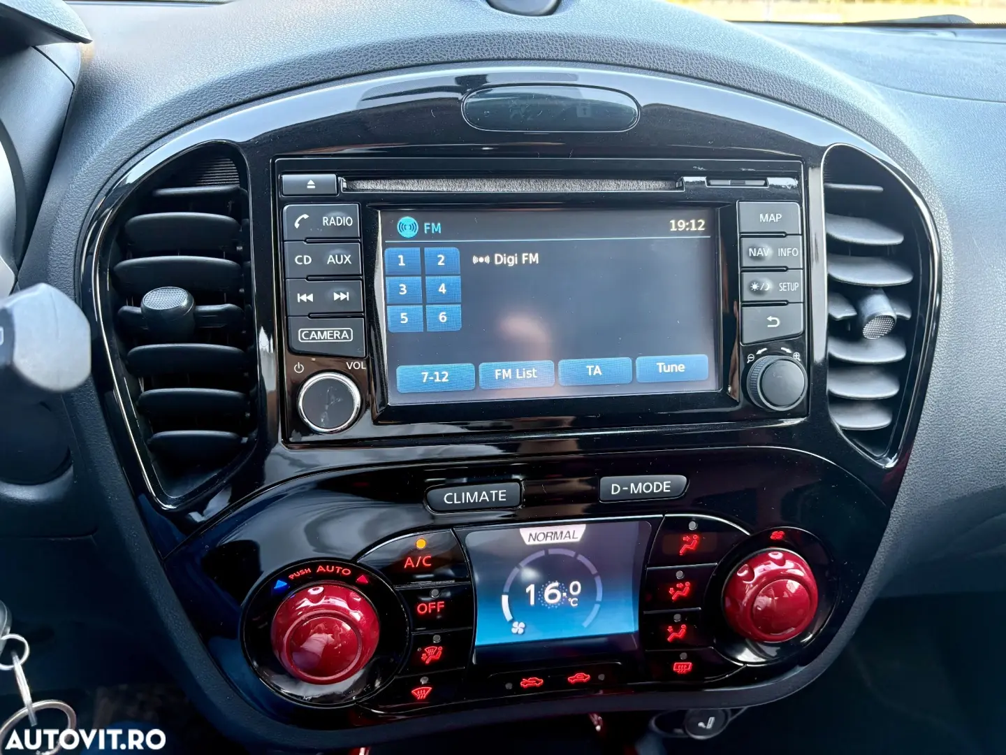 Nissan Juke 1.6 Xtronic N-Connecta