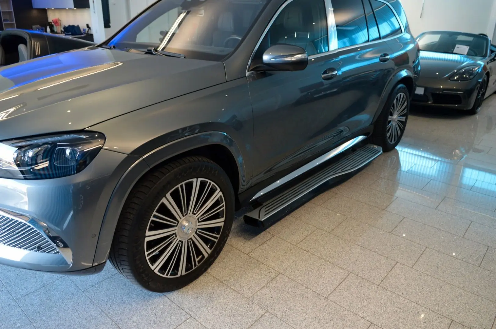 GLS 600  4MATIC Mercedes-Maybach / First Class F