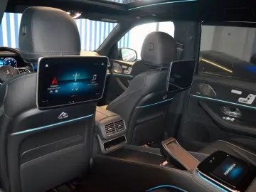 GLS 600  4MATIC Mercedes-Maybach / First Class F