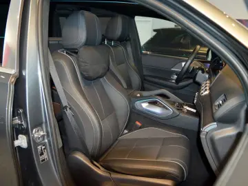 GLS 600  4MATIC Mercedes-Maybach / First Class F