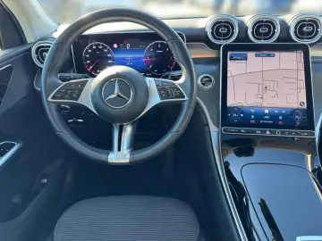GLC 220 d 4M Avantgarde-Adv+*Pano*DigLight*DISTR