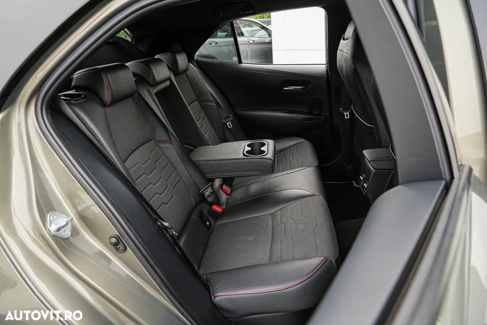 Toyota Corolla 2.0 Hybrid GR Sport