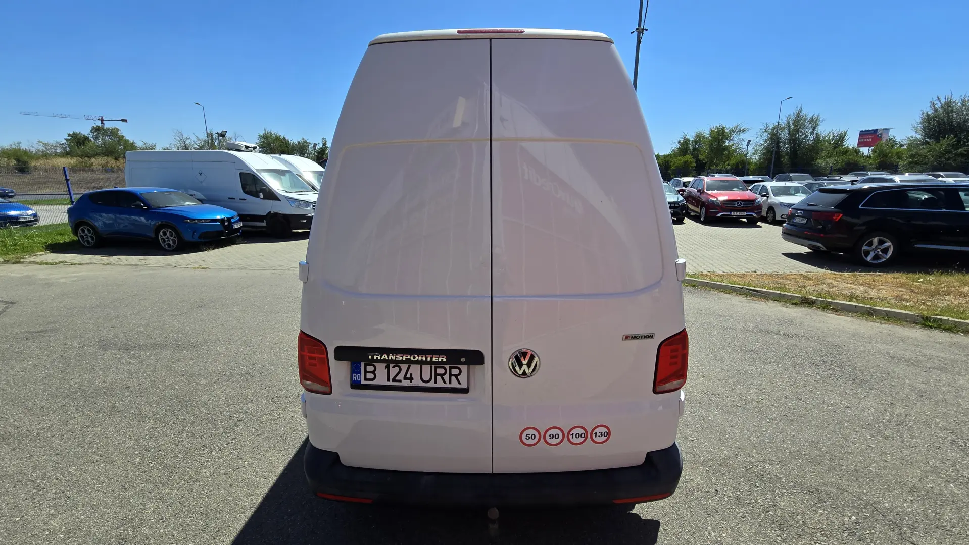 VW Transporter, inclusiv echipare rafturi Sortimo