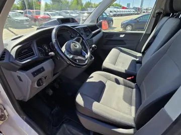 VW Transporter, inclusiv echipare rafturi Sortimo