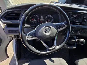 VW Transporter, inclusiv echipare rafturi Sortimo