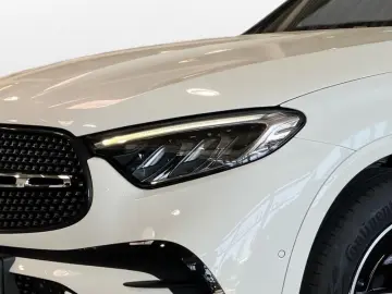 GLC 200 4M AMG-Line+Night+AHK+DISTRONIC+MBUX+LED