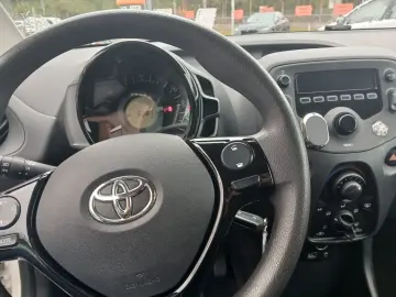 Toyota Aygo 1.0 VVY-I