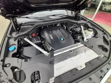 X4 xDrive30d M Sport LED PANO SHZ 4X SPORTBREMSE