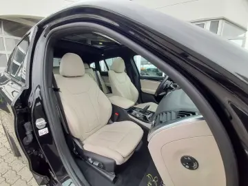 X4 xDrive30d M Sport LED PANO SHZ 4X SPORTBREMSE