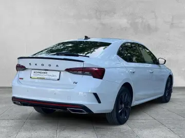 Skoda OCTAVIA RS 1.4 TSI iV LED SHZ KAMERA DAB NAVI