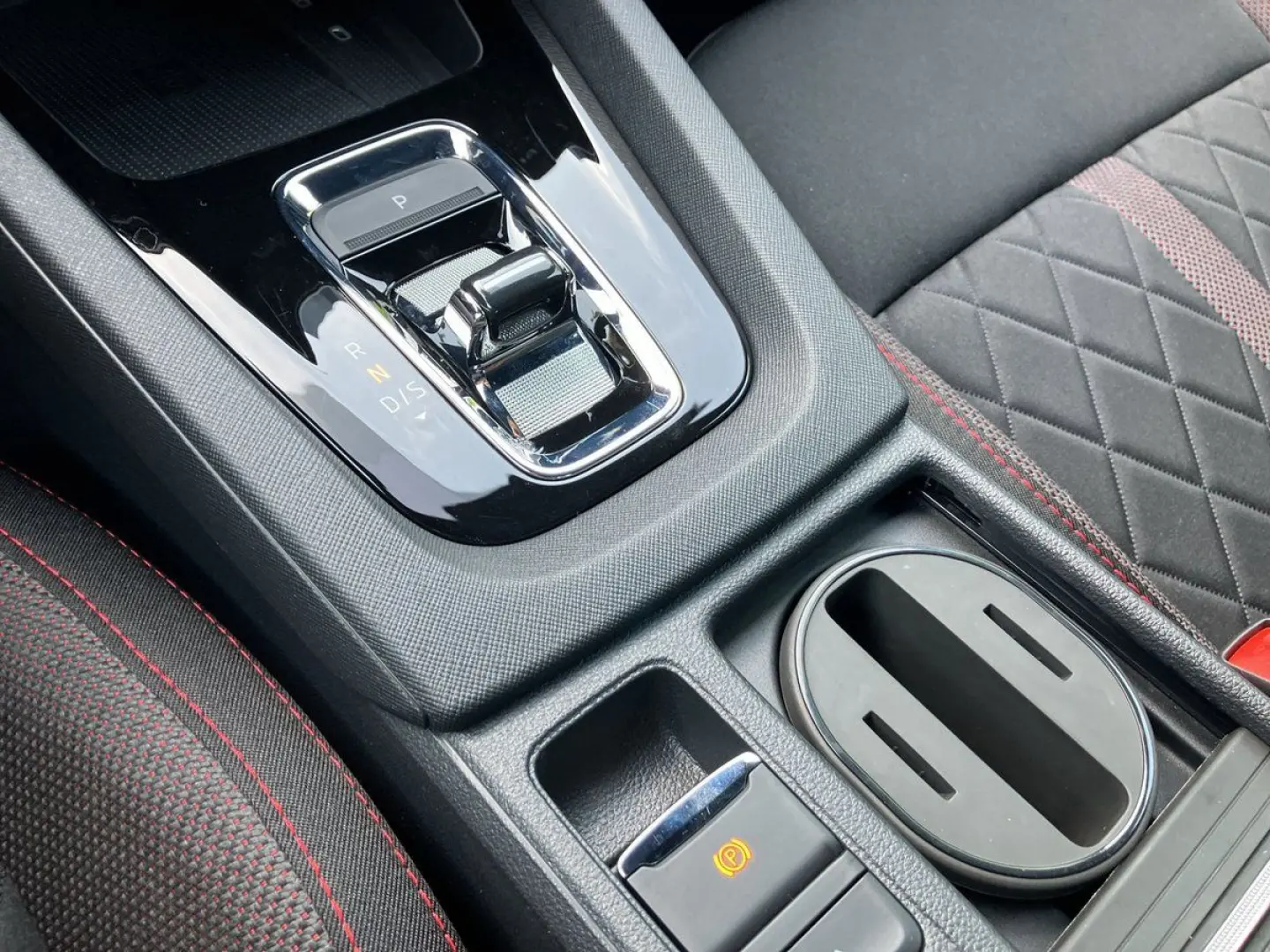 Skoda OCTAVIA RS 1.4 TSI iV LED SHZ KAMERA DAB NAVI